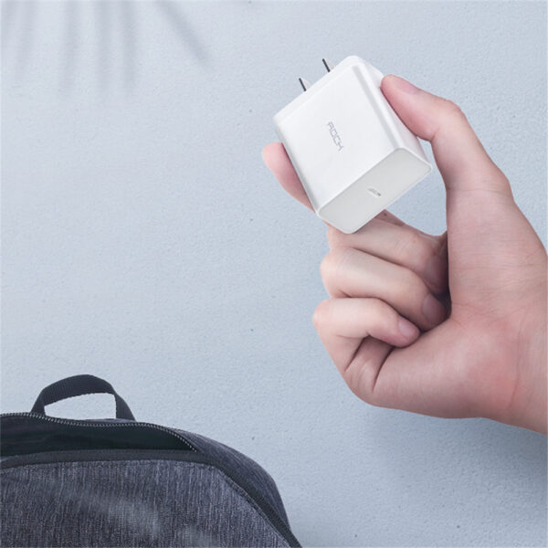 ROCK T12 Pro Single Port PD Travel Charger Set